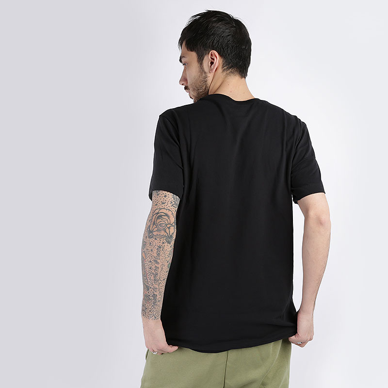 Мужская футболка Nike Heat City Edition Logo Dri-FIT NBA T-Shirt (BV8914-010)  - цена, описание, фото 3